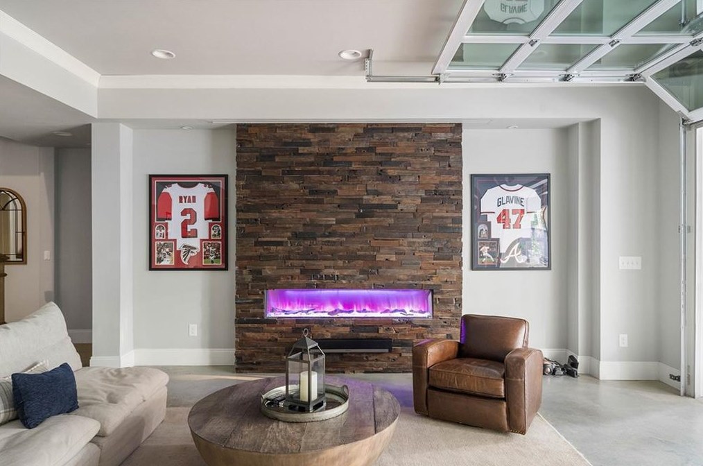 5514 Sherrell Dr, Atlanta GA 30342-1305 exterior