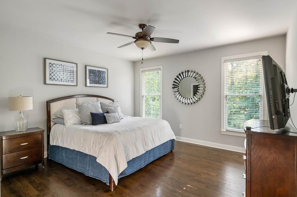 5514 Sherrell Dr, Atlanta GA 30342-1305 exterior