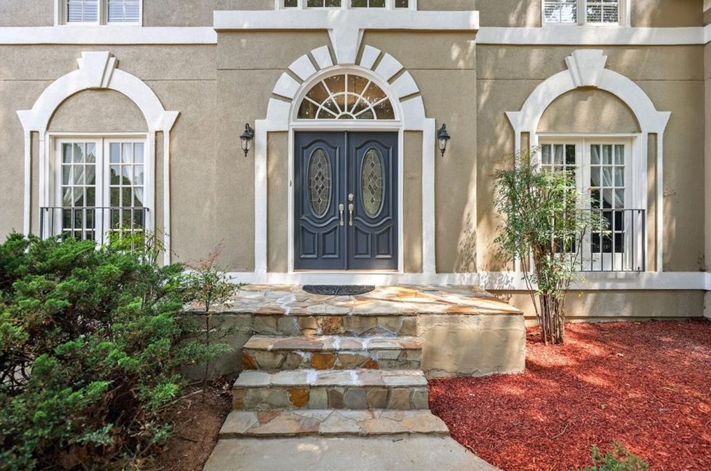 110 Weedon Ct, Alpharetta, GA 30022-6183