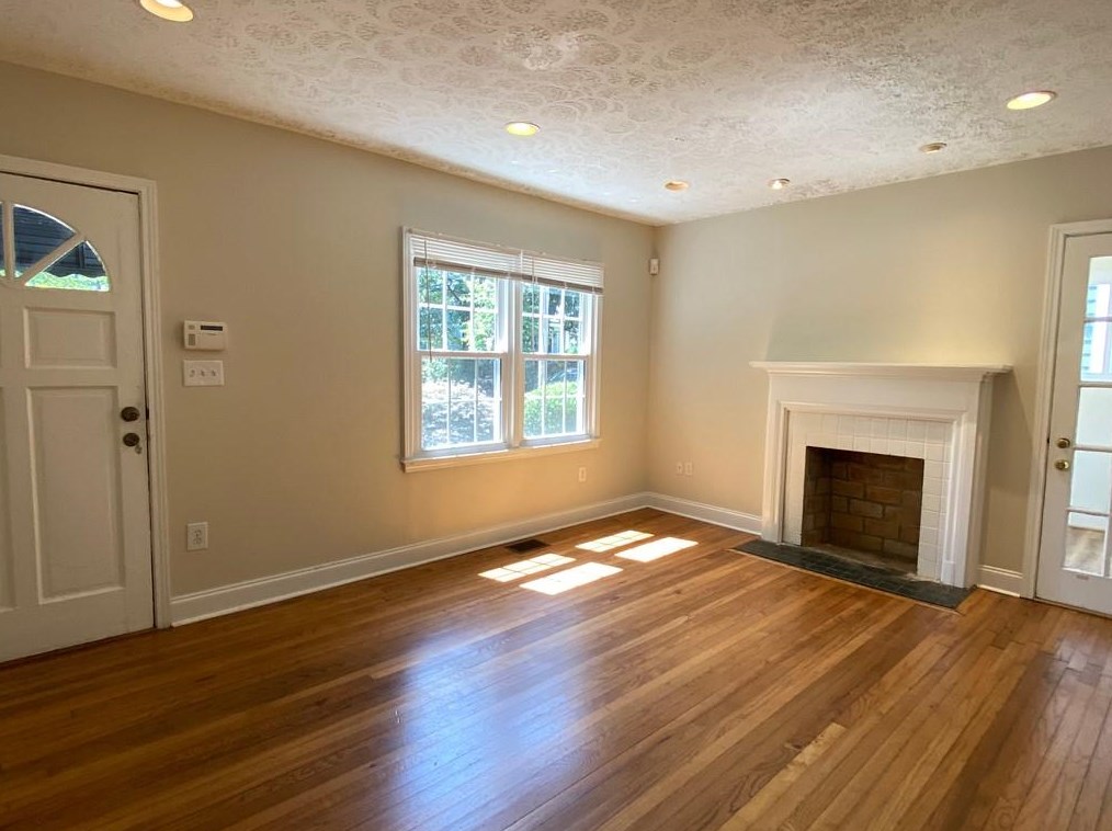 305 Sisson Ave, Atlanta GA  30317-1423 exterior