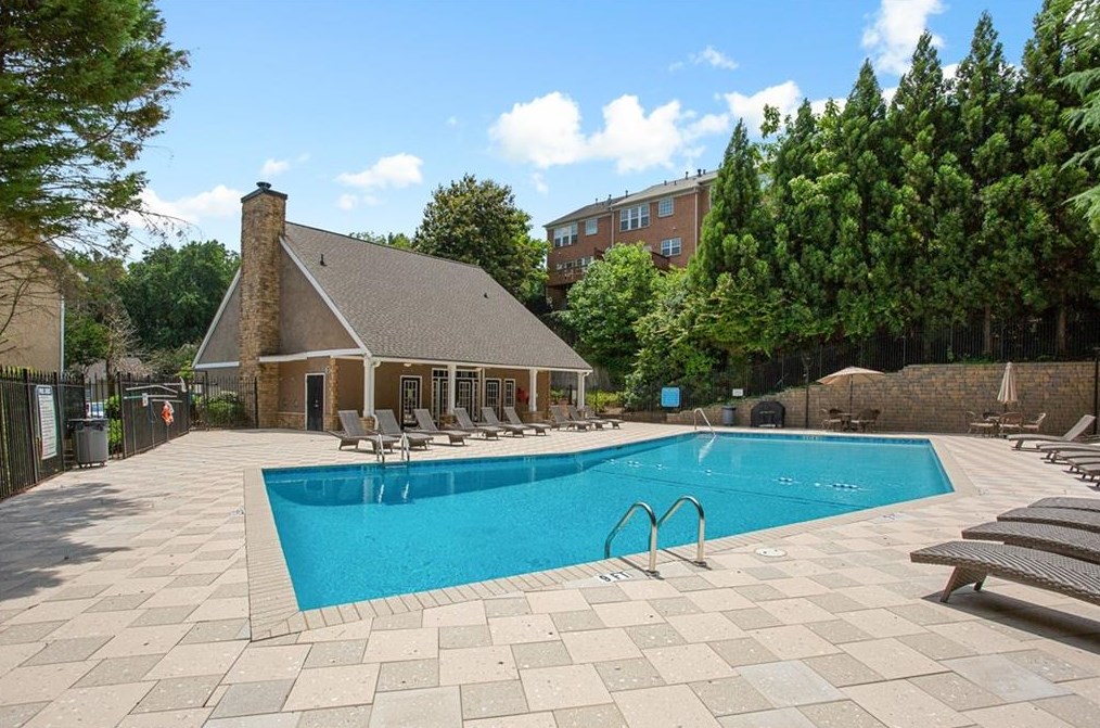 3140 Seven Pines Ct, Atlanta GA  30339-5851 exterior