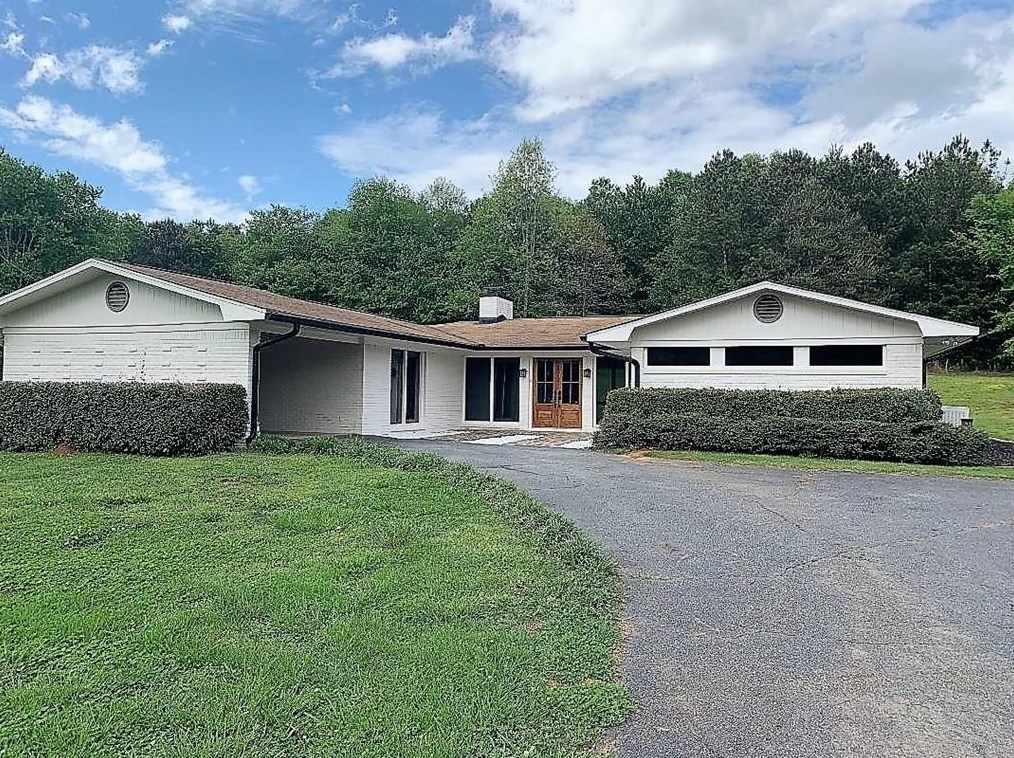 2435 Miller Ferry Rd Sw, Calhoun, GA 30701