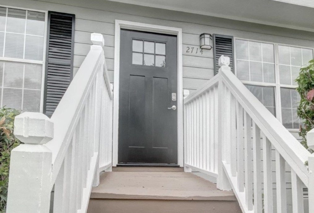 2714 Sanibel Ln, Smyrna, GA 30082-1960