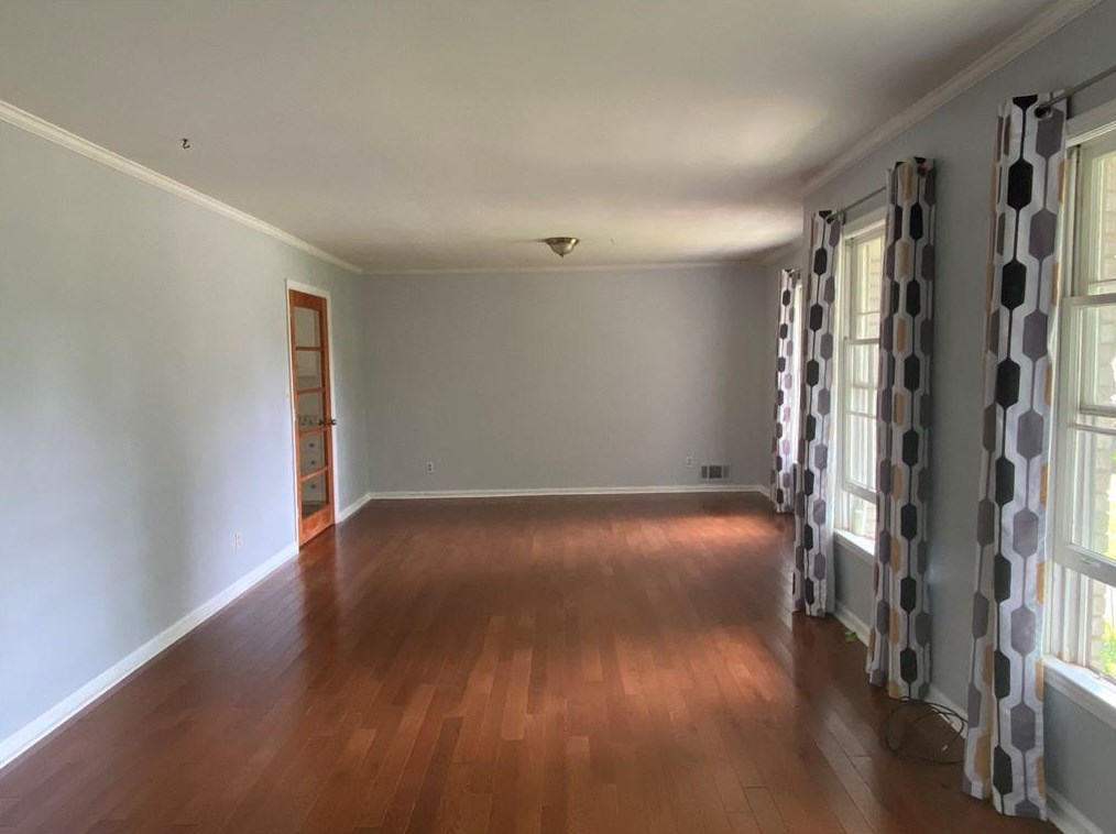 7220 Ray Rd, Lithia Springs, GA 30122