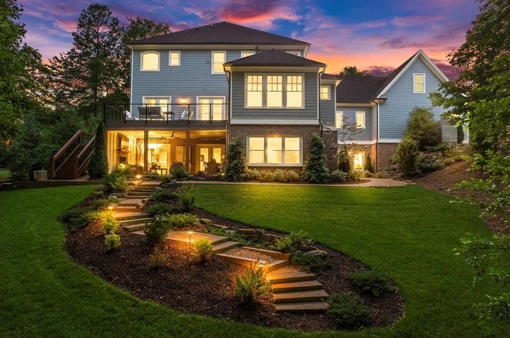 16045 Segwick Dr, Alpharetta, GA 30004-4432