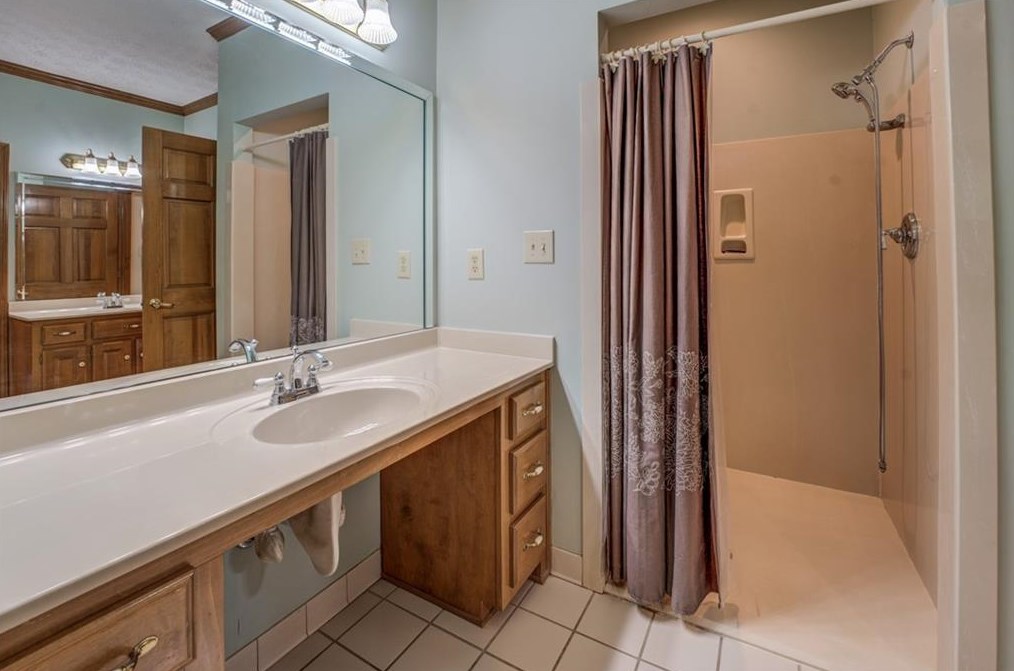 210 Glad Dl Dr, Conyers GA  30094-3216 exterior