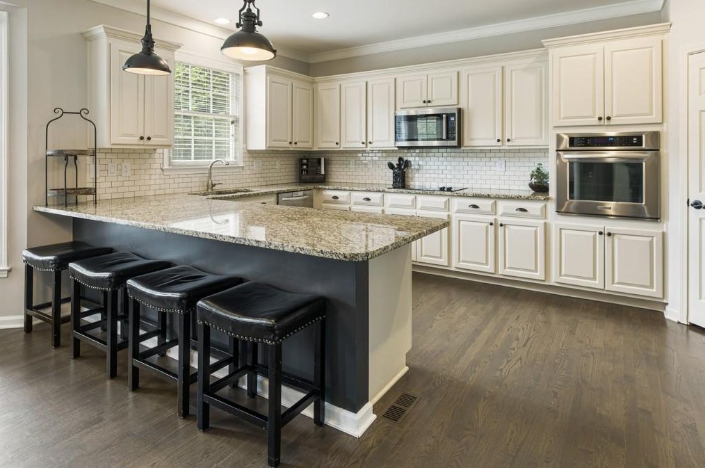 11615 Dunhill Pl Dr, Alpharetta GA 30005-7240 exterior