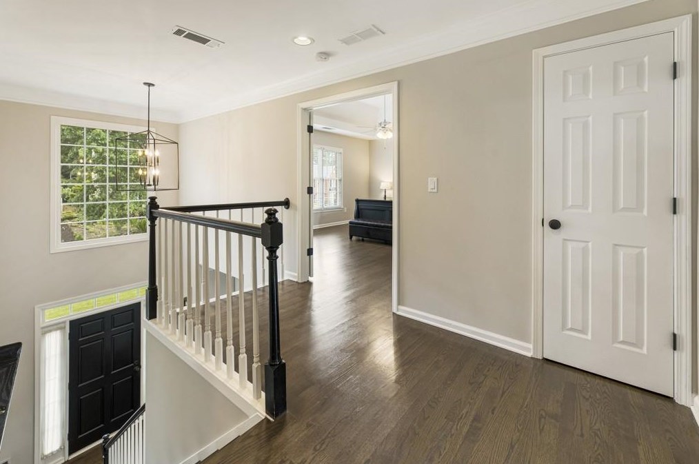 11615 Dunhill Pl Dr, Alpharetta GA 30005-7240 exterior