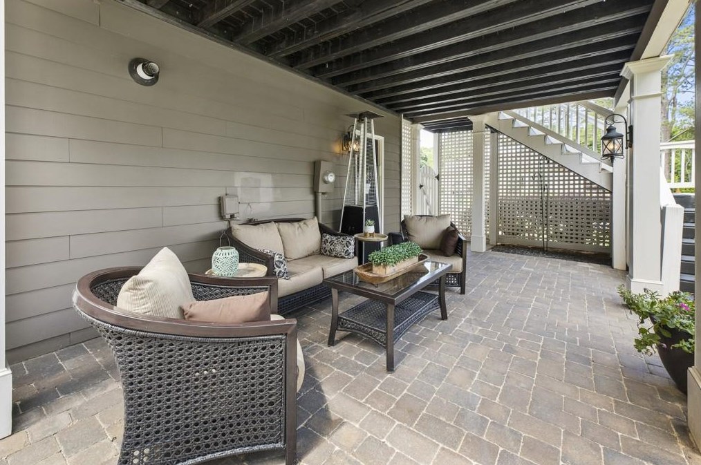 11615 Dunhill Pl Dr, Alpharetta GA 30005-7240 exterior