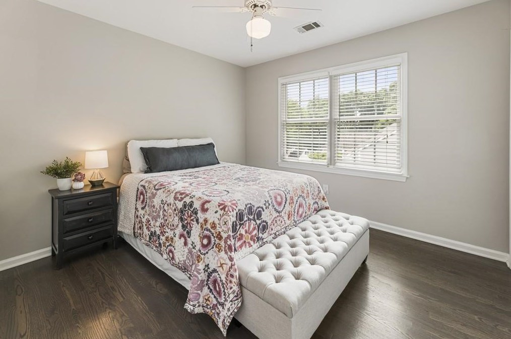 11615 Dunhill Pl Dr, Alpharetta GA 30005-7240 exterior