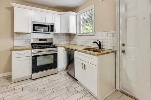 1887 Cannon St, Decatur GA  30032-4109 exterior