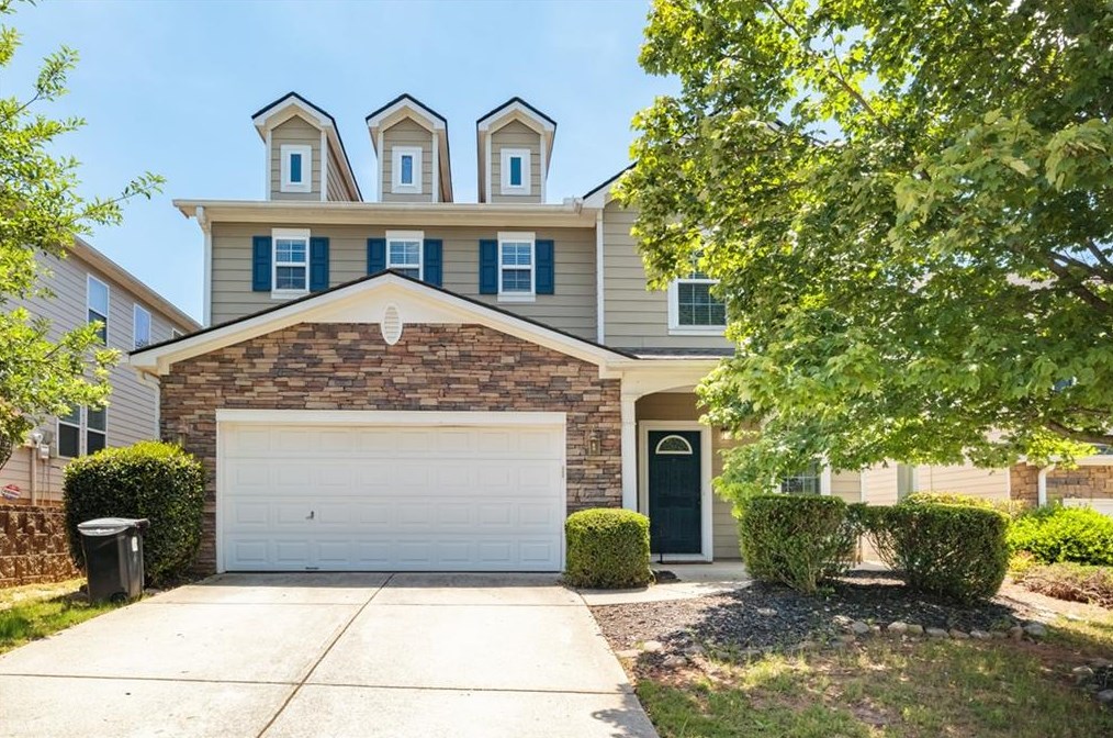 379 Roseglen Dr, Marietta, GA 30066
