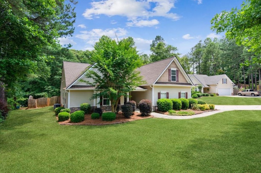 4379 Rustic Oak Ln, Braselton, GA 30517