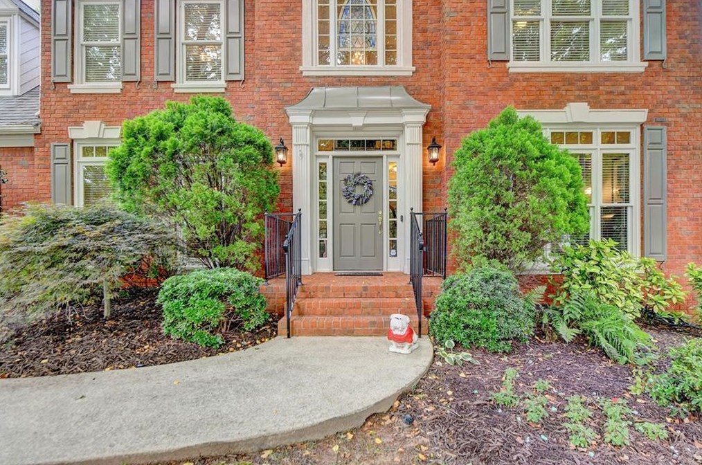 120 Montwood Ln, Alpharetta, GA 30005-6744