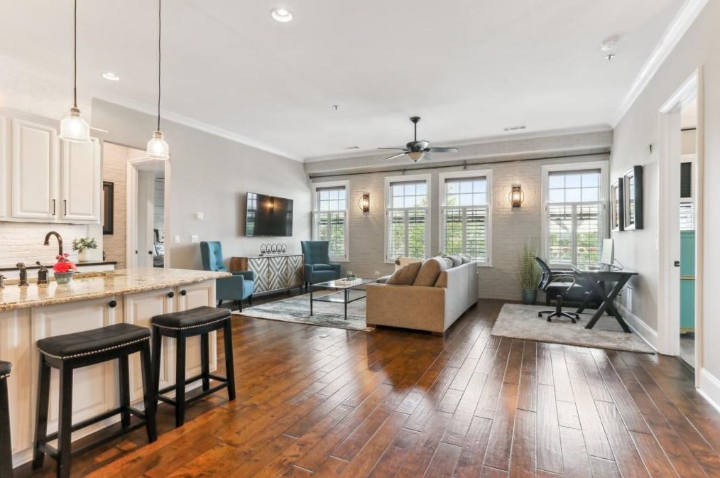 360 Chambers St #103, Holly Springs, GA 30188