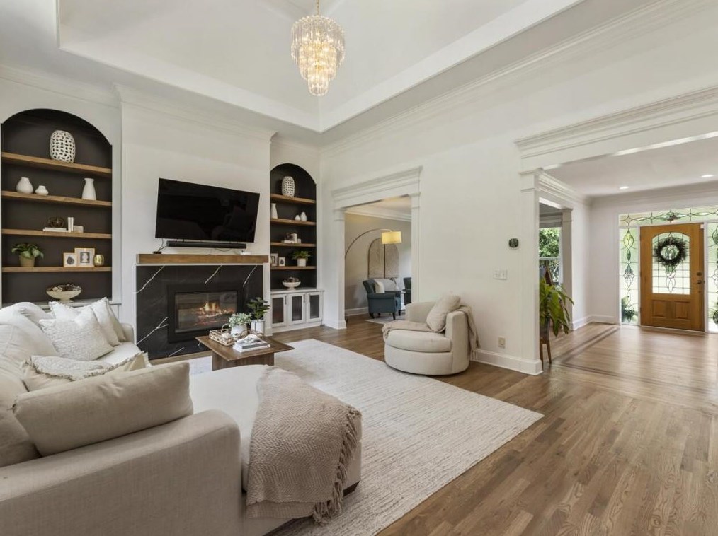 315 Aurelia Trce, Alpharetta GA  30004-4358 exterior