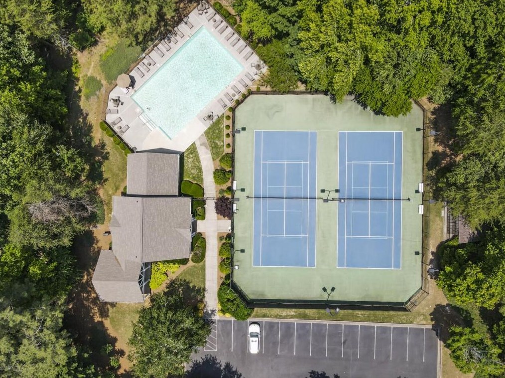 315 Aurelia Trce, Alpharetta GA  30004-4358 exterior