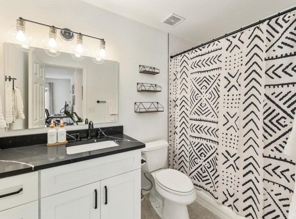 315 Aurelia Trce, Alpharetta GA  30004-4358 exterior