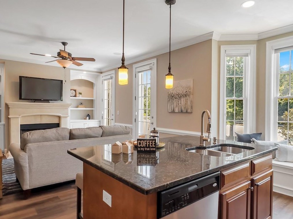 2238 Edgartown Ln, Smyrna GA  30080-6535 exterior