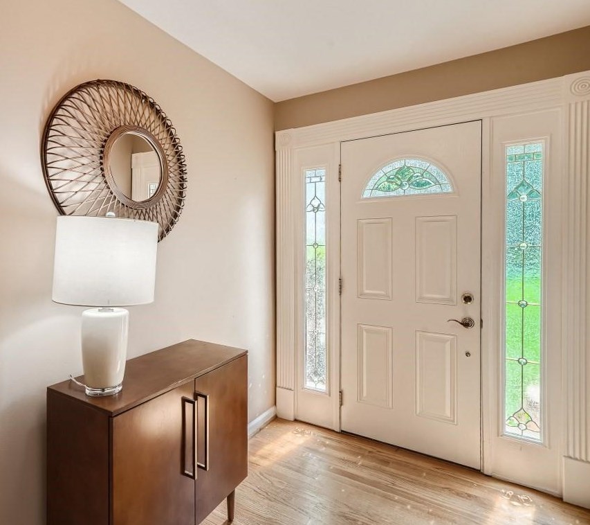 1286 Sanden Ferry Dr, Decatur, GA 30033-3346