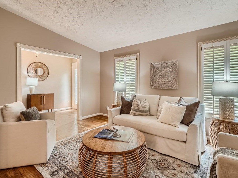 1286 Sanden Ferry Dr, Decatur GA  30033-3346 exterior