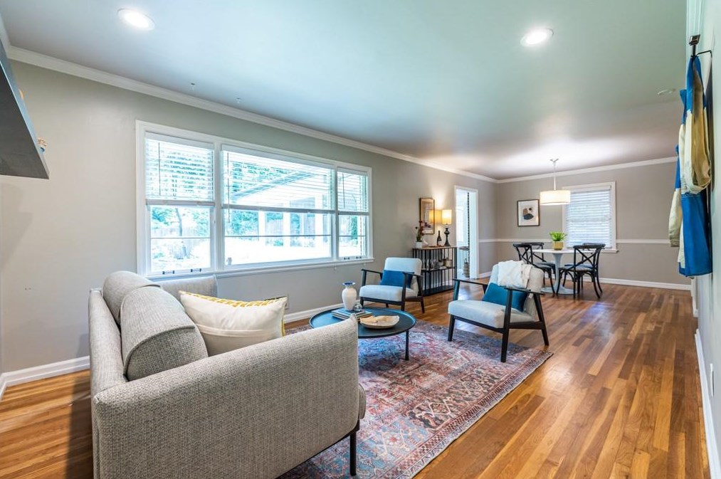 1275 Willivee Dr, Decatur GA  30033-4118 exterior