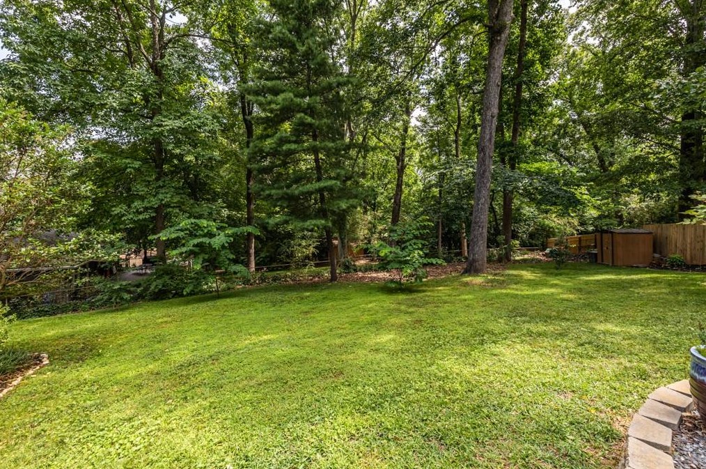 1275 Willivee Dr, Decatur GA 30033-4120 exterior