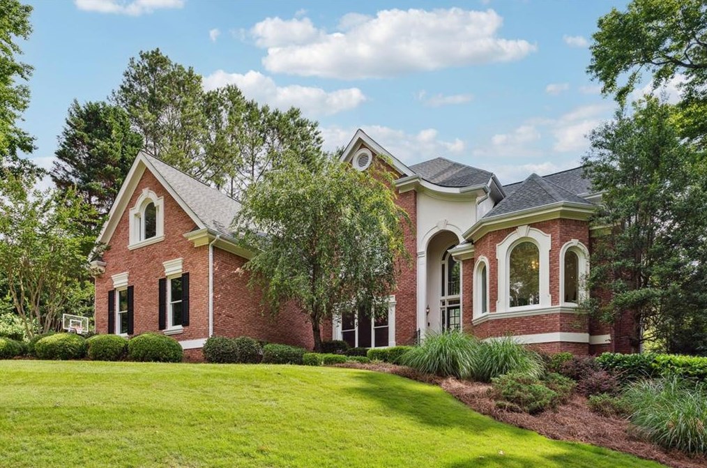 320 Champions View Dr, Alpharetta, GA 30004-6960