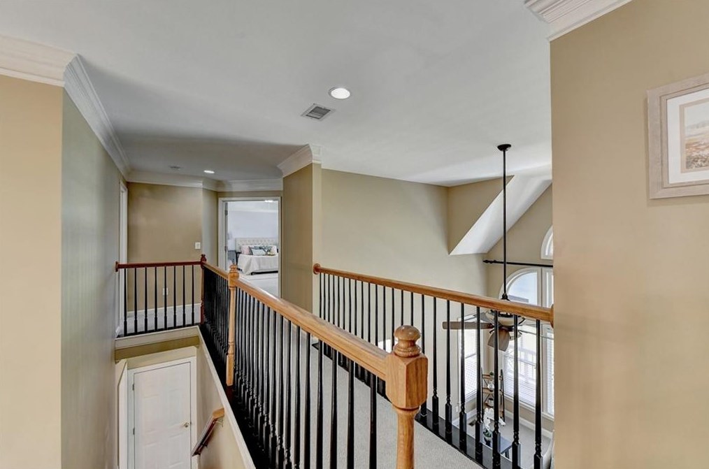 1718 Mulberry Lake Dr, Dacula GA  30019-4640 exterior