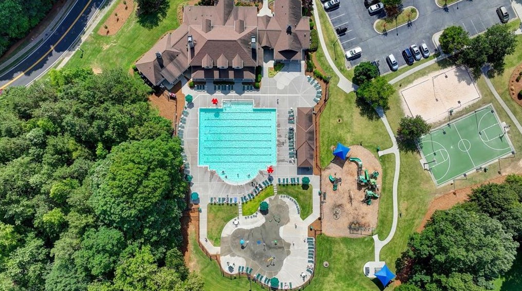 1718 Mulberry Lake Dr, Dacula GA  30019-4640 exterior