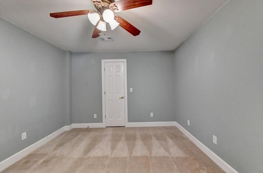1718 Mulberry Lake Dr, Dacula GA  30019-4640 exterior