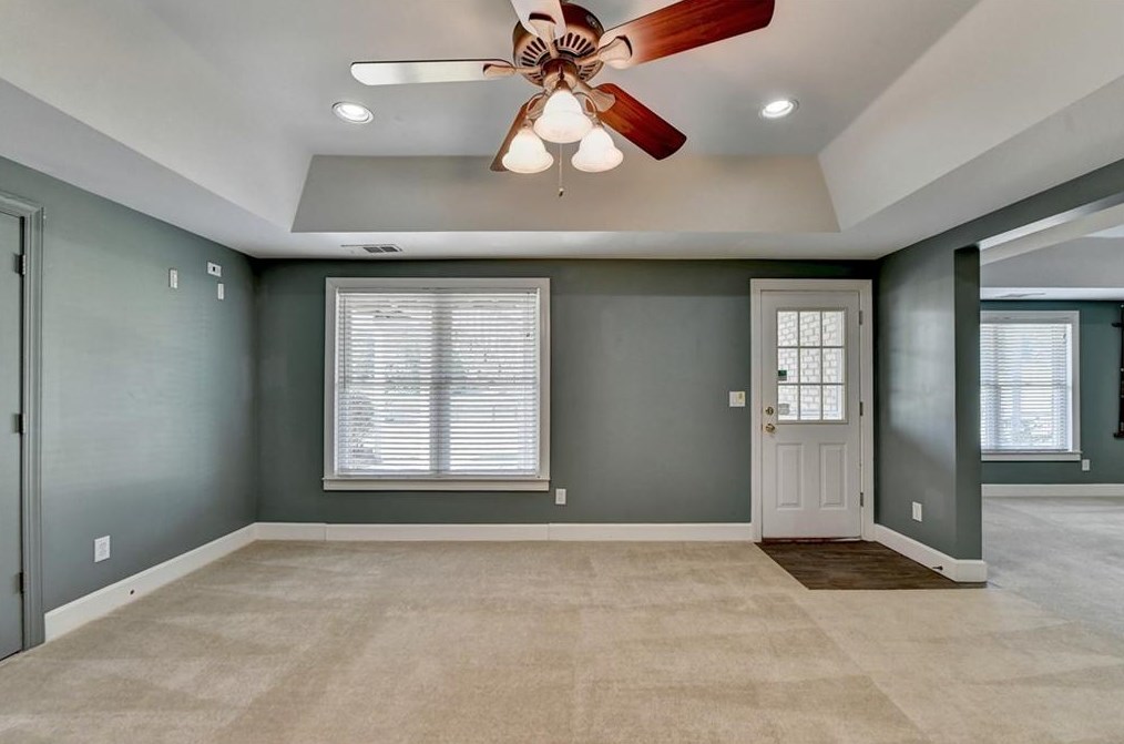 1718 Mulberry Lake Dr, Dacula GA  30019-4640 exterior
