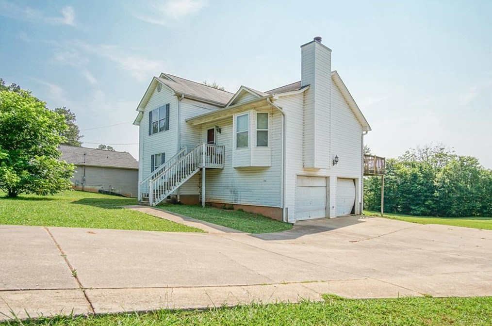 25 Martin Cir, Euharlee, GA 30145-2009