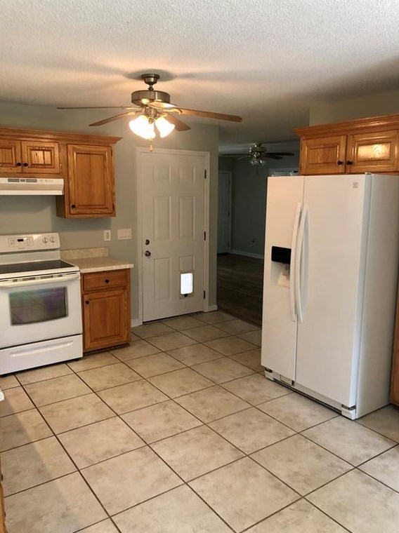 4308 Dews Pond Rd, Calhoun GA  30701-4335 exterior