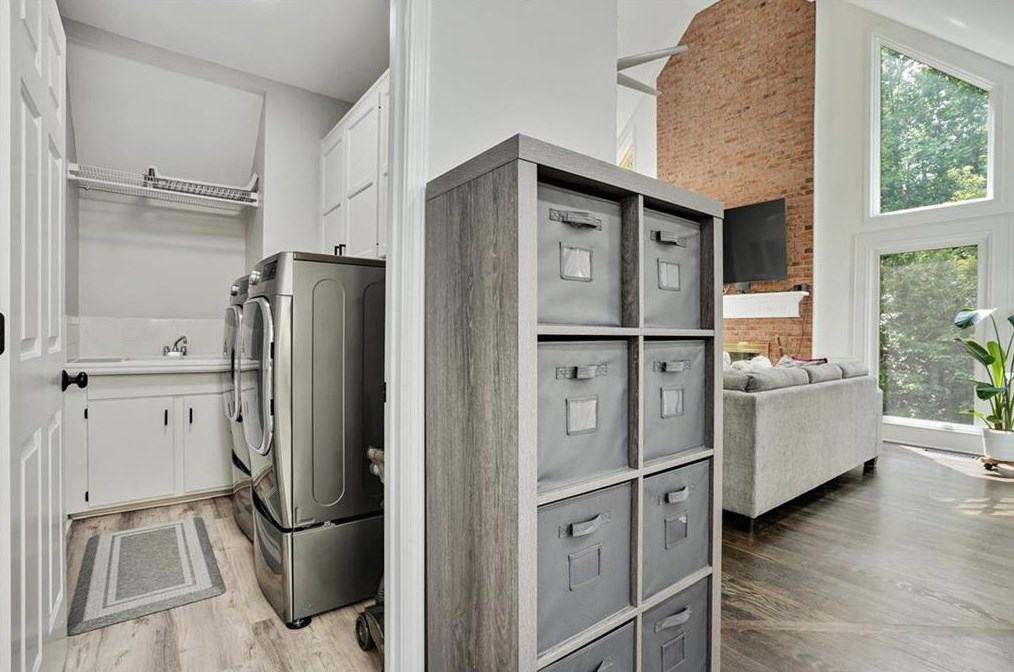 10610 Kingsmark Trl, Alpharetta GA  30022-4709 exterior