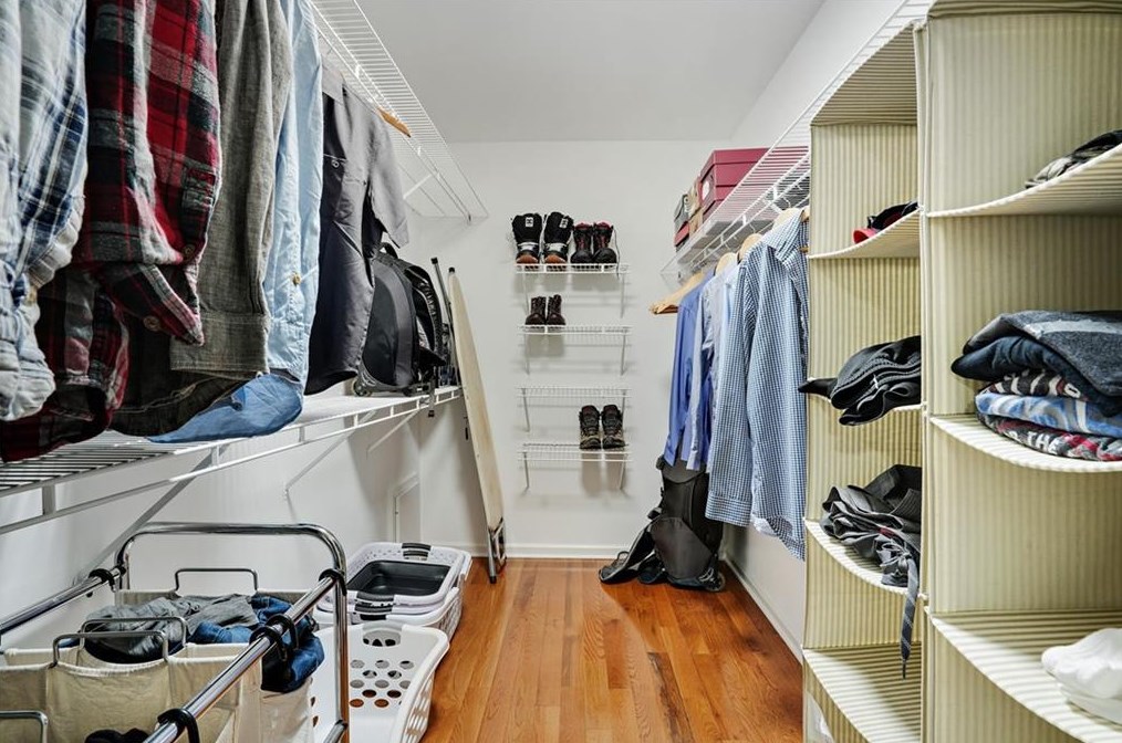 10610 Kingsmark Trl, Alpharetta GA  30022-4709 exterior