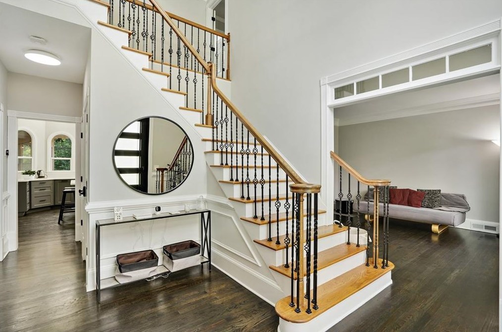 10610 Kingsmark Trl, Alpharetta GA  30022-4709 exterior