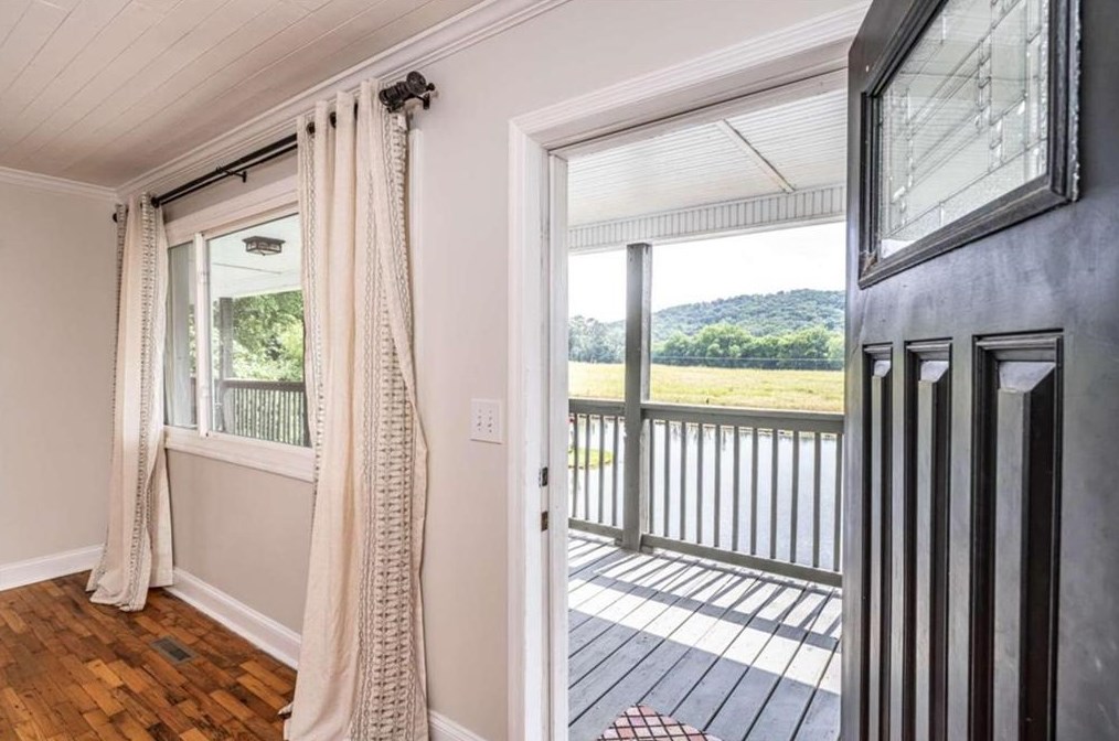 1352 Ward Mountain Rd, Rome, GA 30161-3465