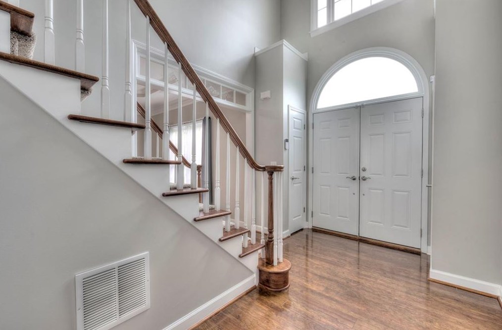 42 Indian Trl, Euharlee, GA 30120-4064