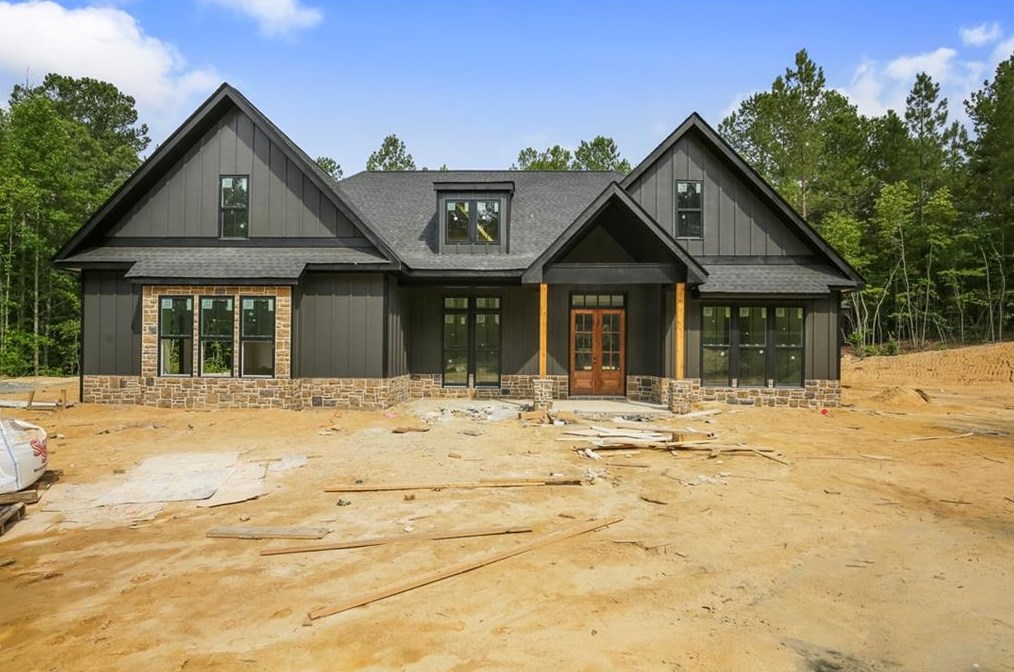 152 Spring Rd, Dallas, GA 30132-2792