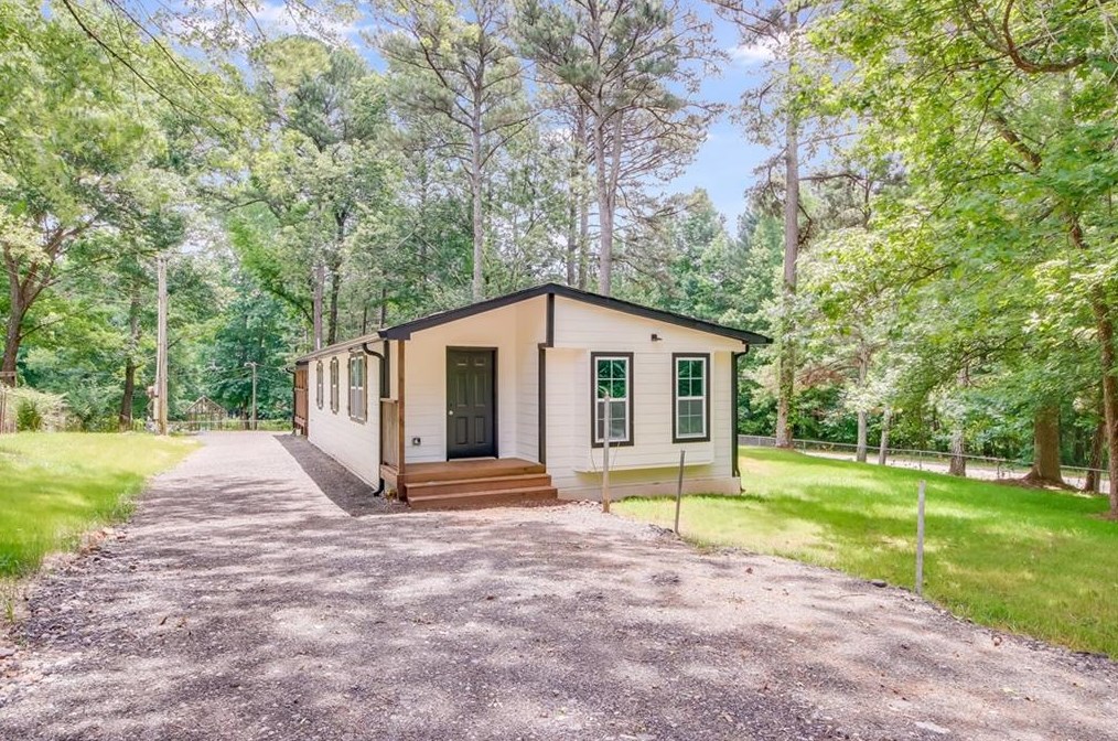 186 Evergreen Dr, Villa Rica, GA 30180