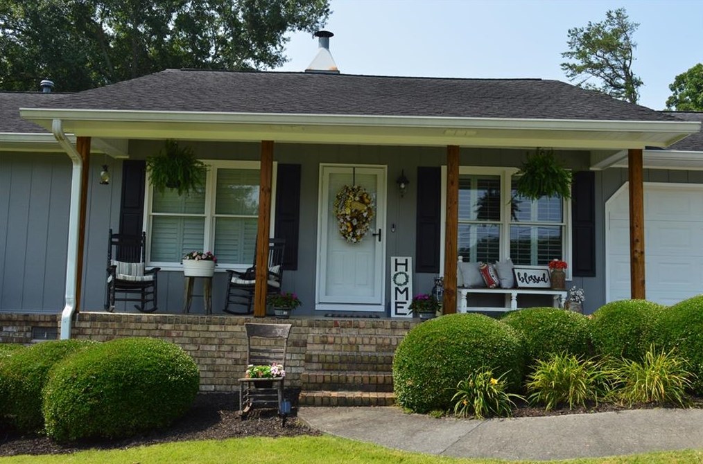 122 Stone Haven Dr, Calhoun GA  30701-2054 exterior