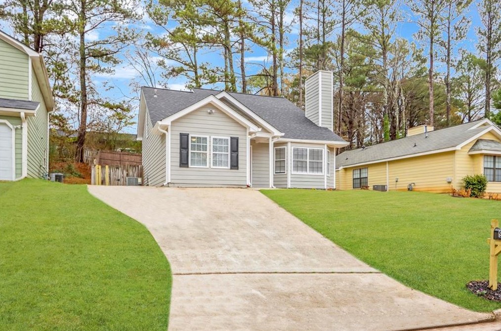 964 Lake Watch Dr, Stone Mountain, GA 30088