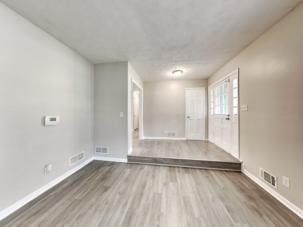 3856 Woodyhill Dr, Lithonia, GA 30038