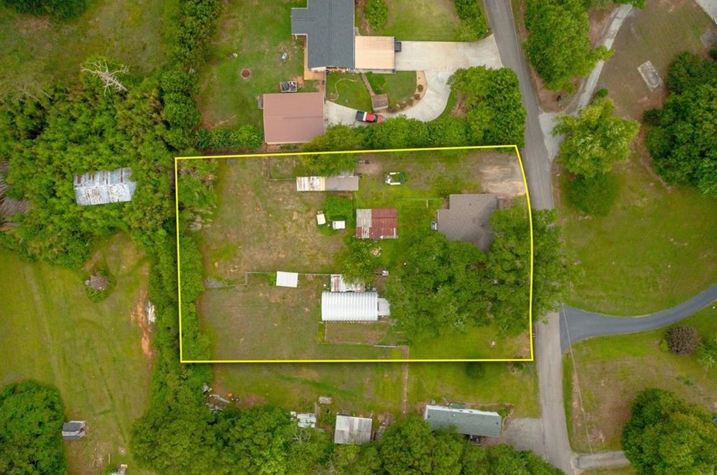 4039 Sutton Rd, Gainesville, GA 30506