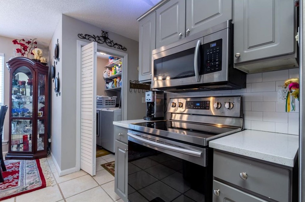 745 Mill Station Dr, Lawrenceville GA  30046-6169 exterior