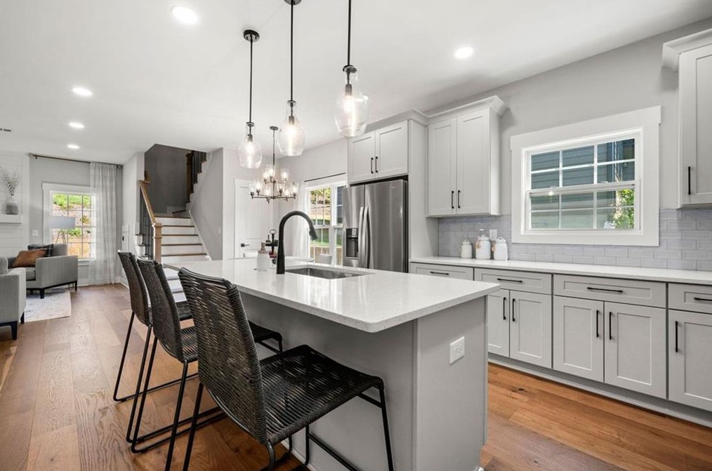 2657 Mills Bnd, Decatur GA  30034-1107 exterior