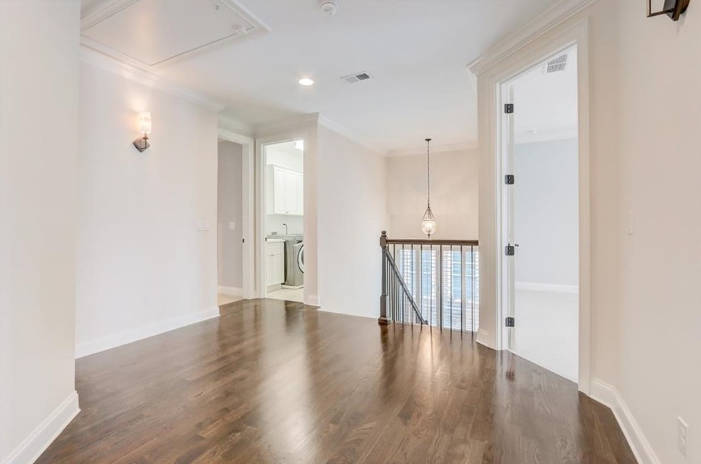 3784 Paces Lookout Cir, Atlanta GA  30339-1845 exterior