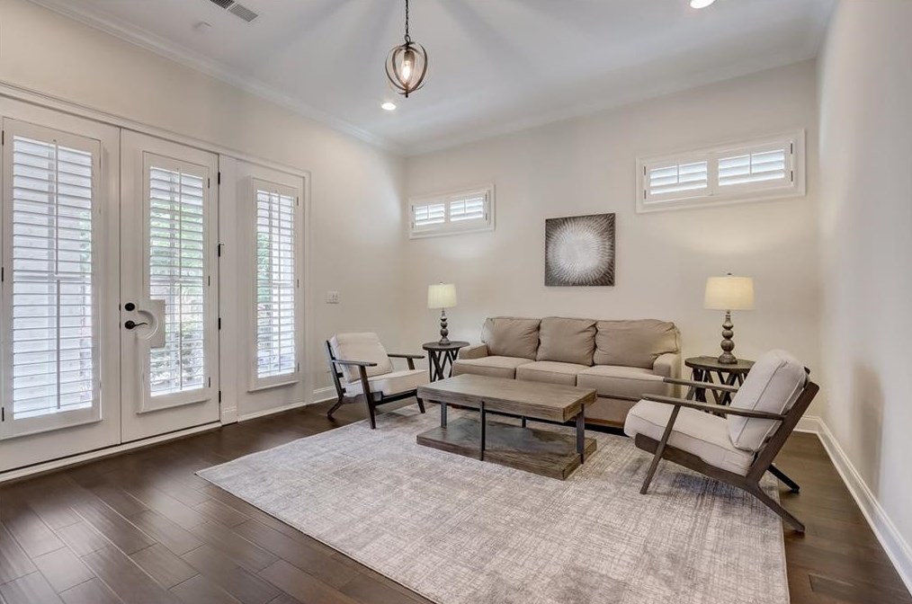 3784 Paces Lookout Cir, Atlanta GA  30339-1845 exterior