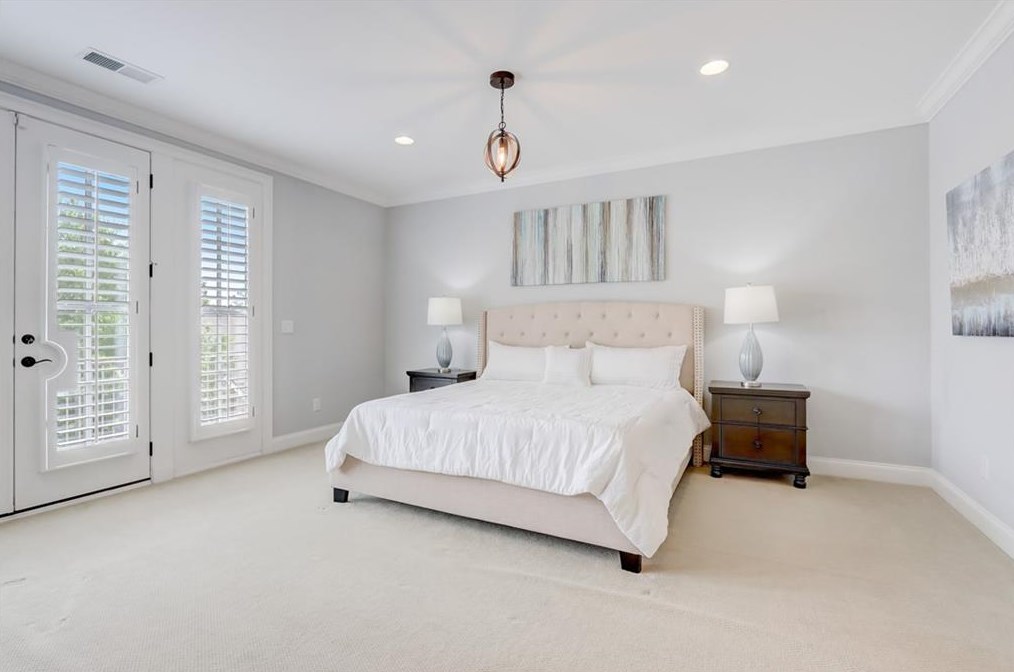 3784 Paces Lookout Cir, Atlanta GA  30339-1845 exterior